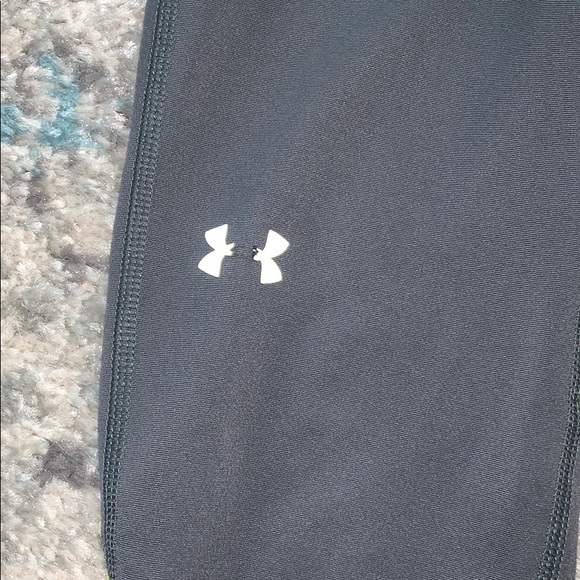 Under armor leggings - Picture 2 of 8